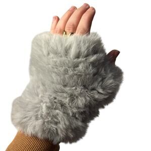 Jocelyn Mandy Faux Fur Grey Fingerless Mittens Gloves Holiday Gift NWT